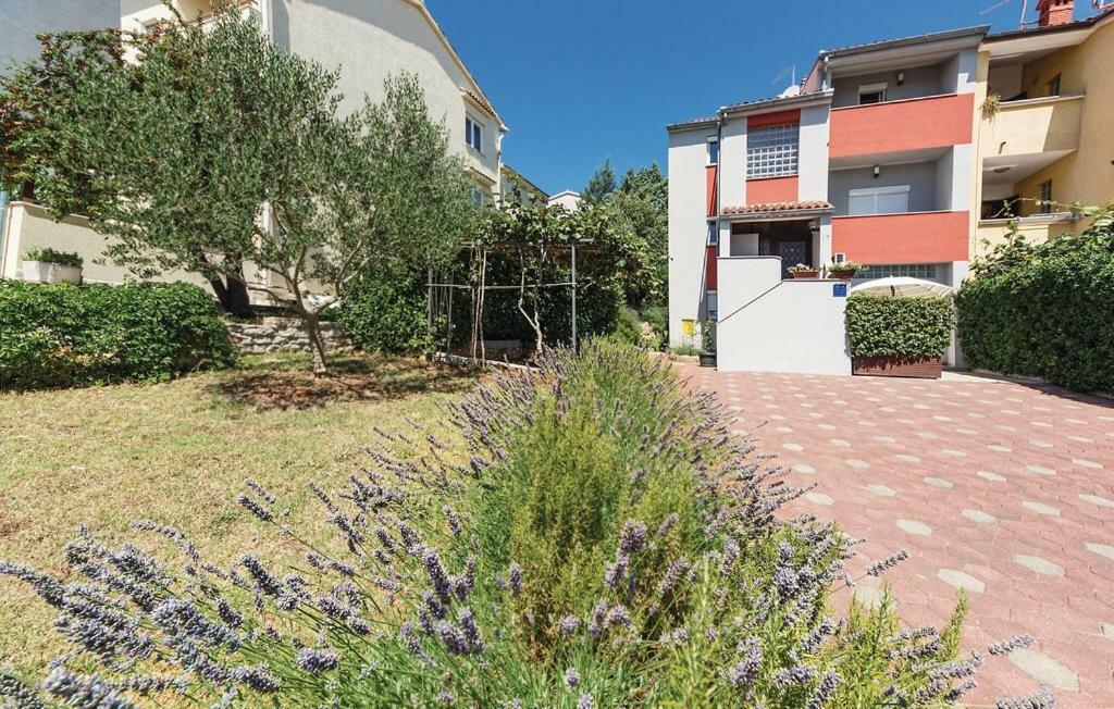 Apartments Veda プーラ エクステリア 写真