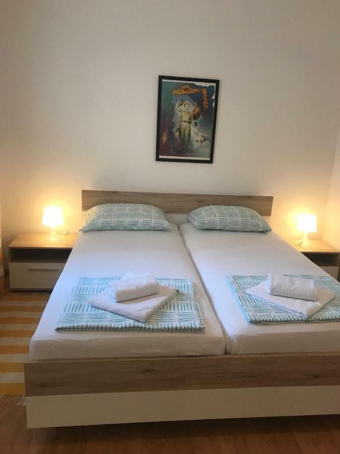 Apartments Veda プーラ エクステリア 写真